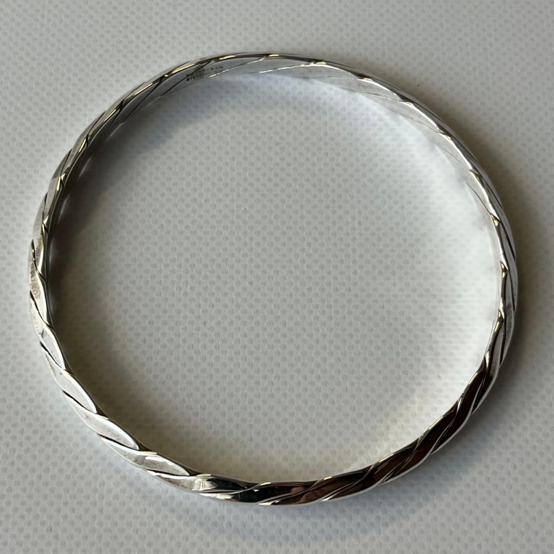 TIFFANY&Co. ナイフエッジ ツイスト シルバーバングル