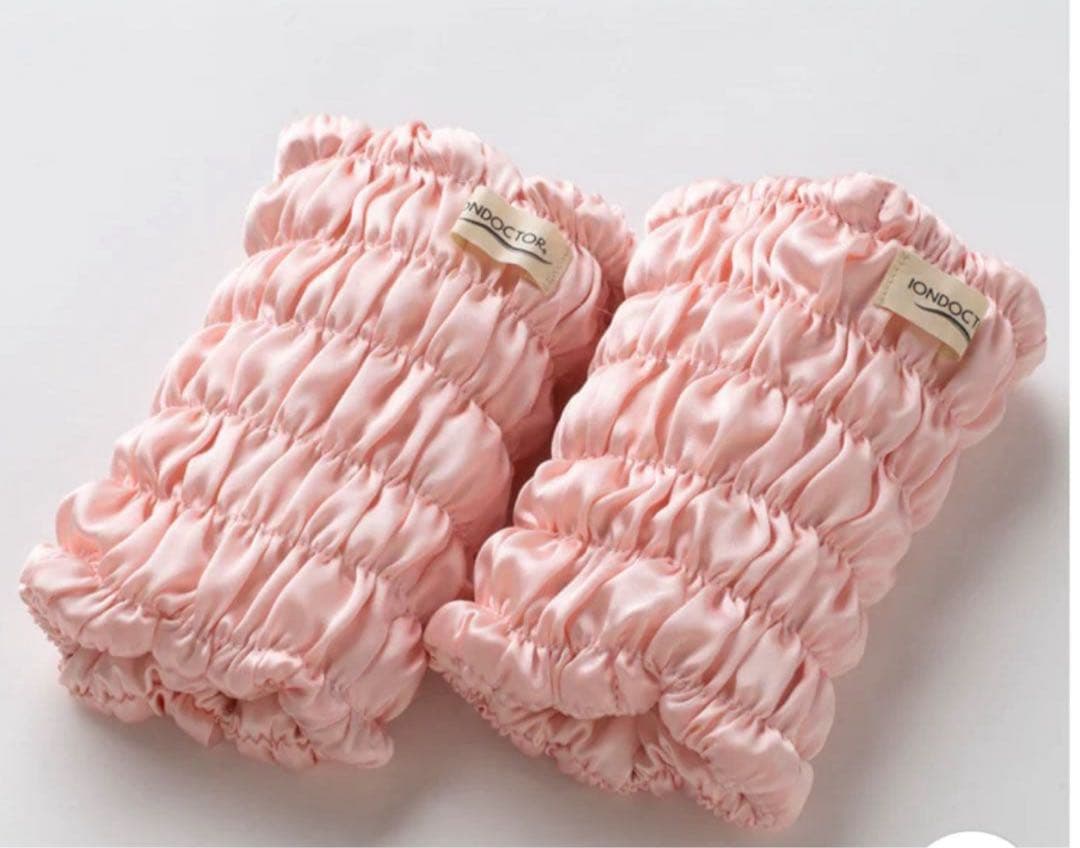 イオンドクター 足首ウォーマー　シルク　ライトピンク色