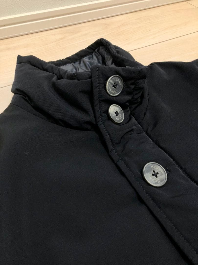 【HERNO】ダウンコート　46・Mサイズ　ブラック