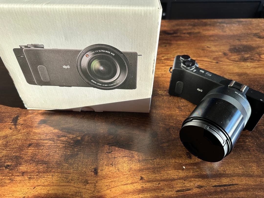 SIGMA dp0 Quattro コンパクトデジタルカメラ