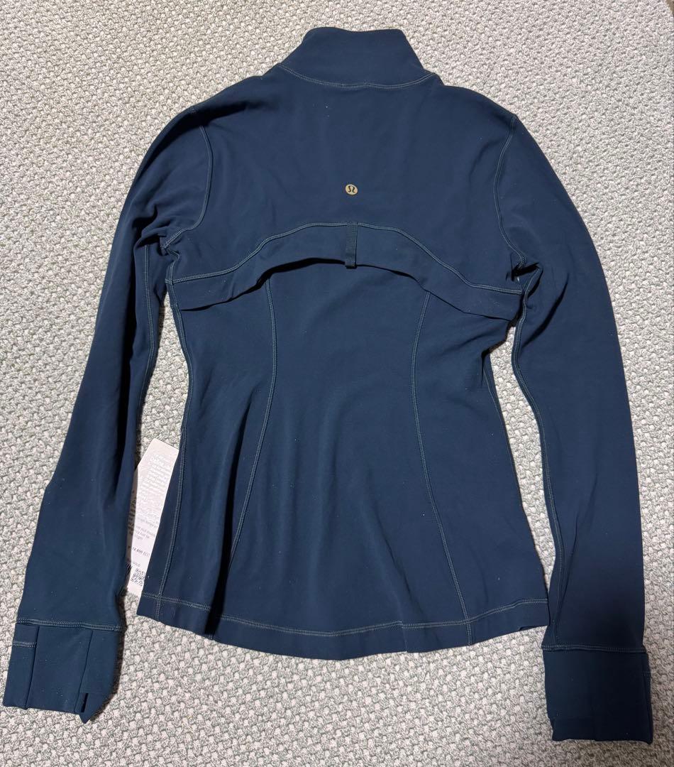 ルルレモン　ストレッチジャケット　サイズ6