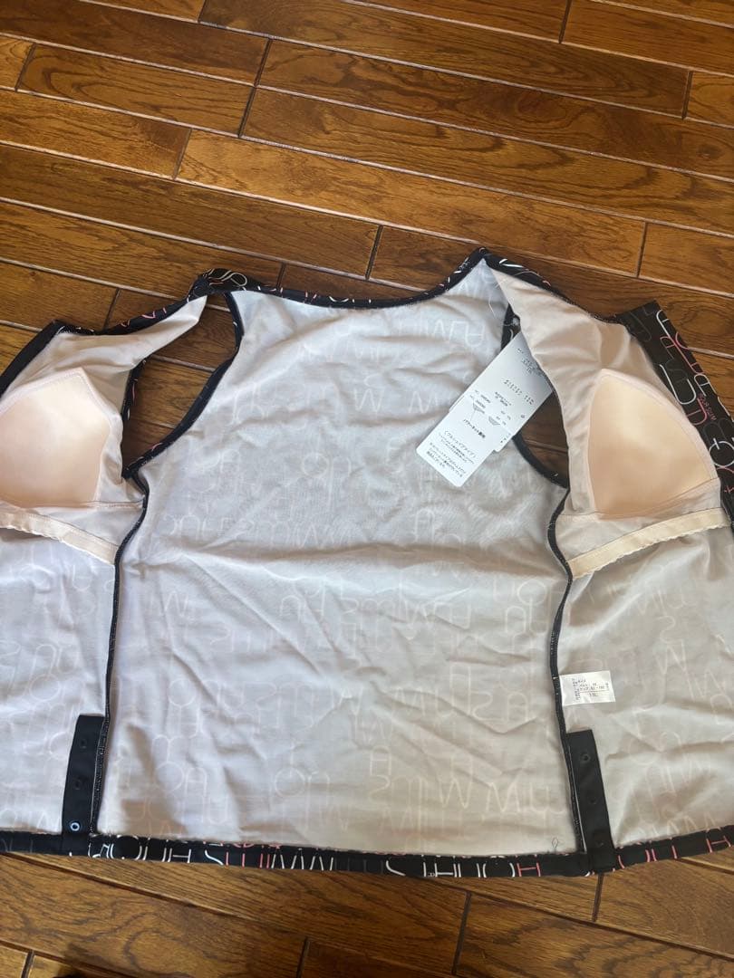 スポーツ用水着 タンクトップとショートパンツセット