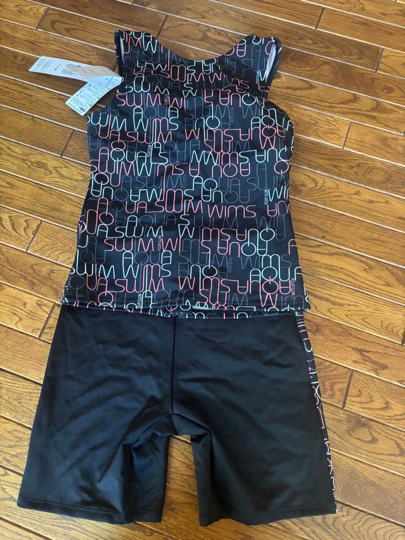 スポーツ用水着 タンクトップとショートパンツセット