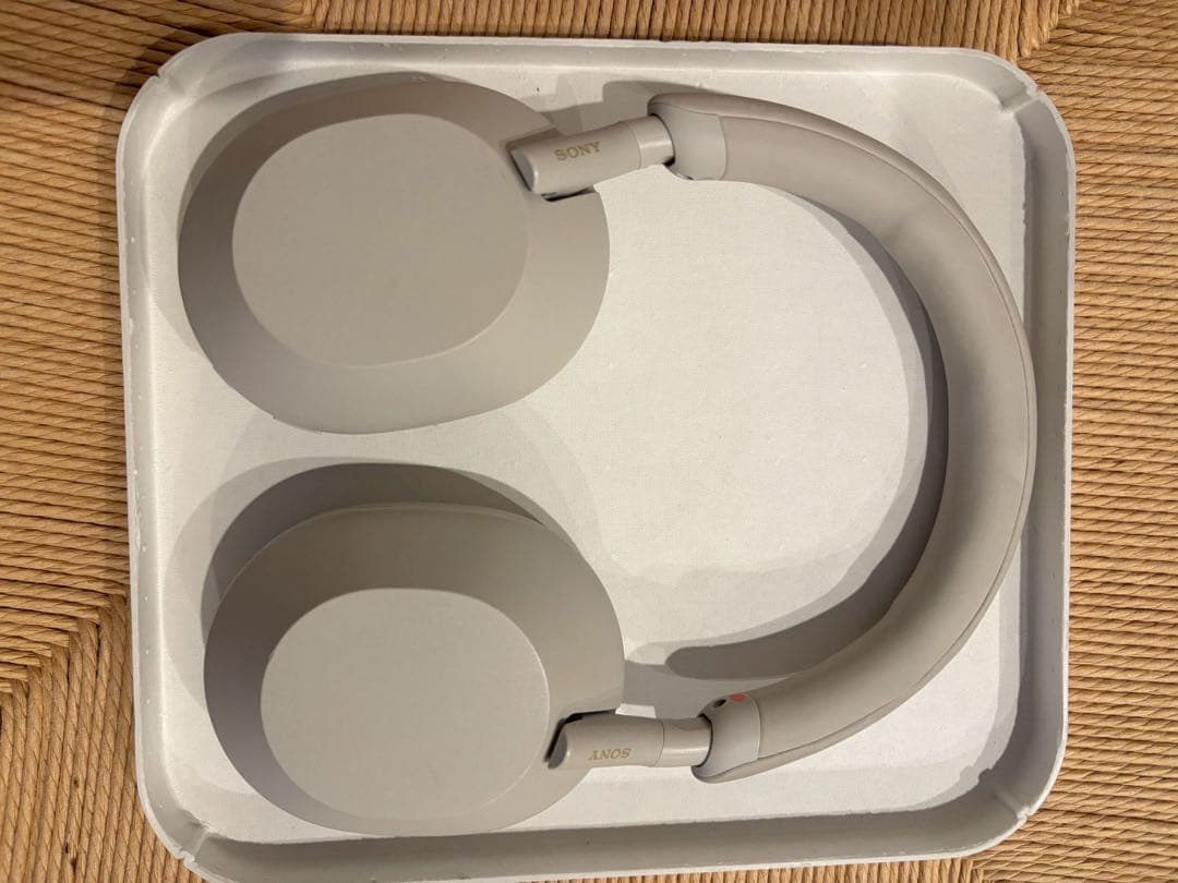 Sony WH-1000XM4 ワイヤレスヘッドホン グレー