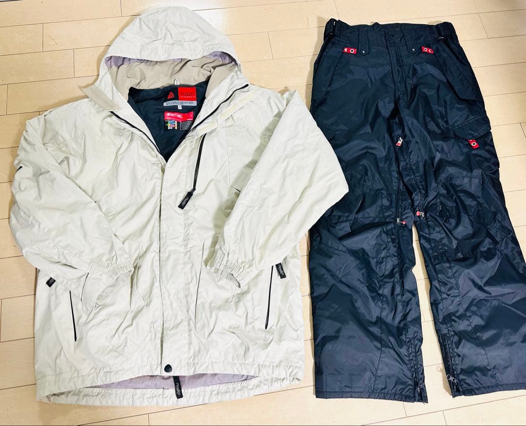 COLMAR × mistral スノーウェア　スキー　スノーボード