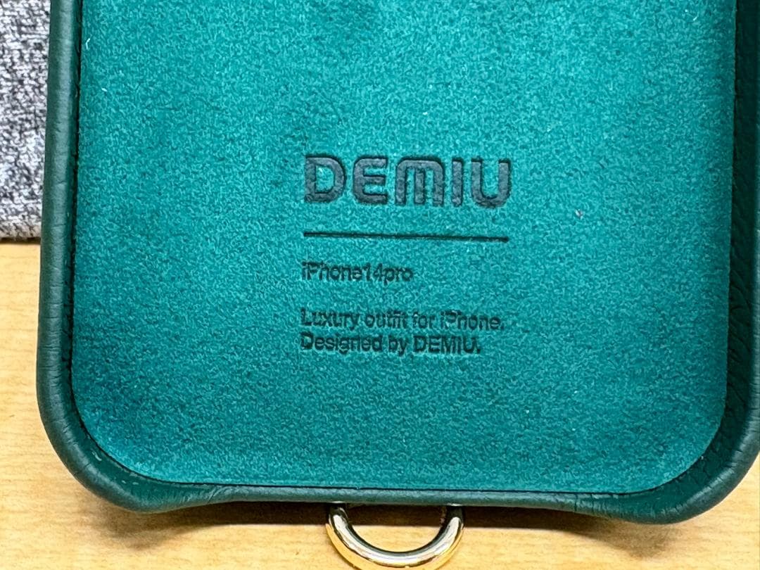 デミュウDEMIU BALLON iPhone14proスマホケースA25626