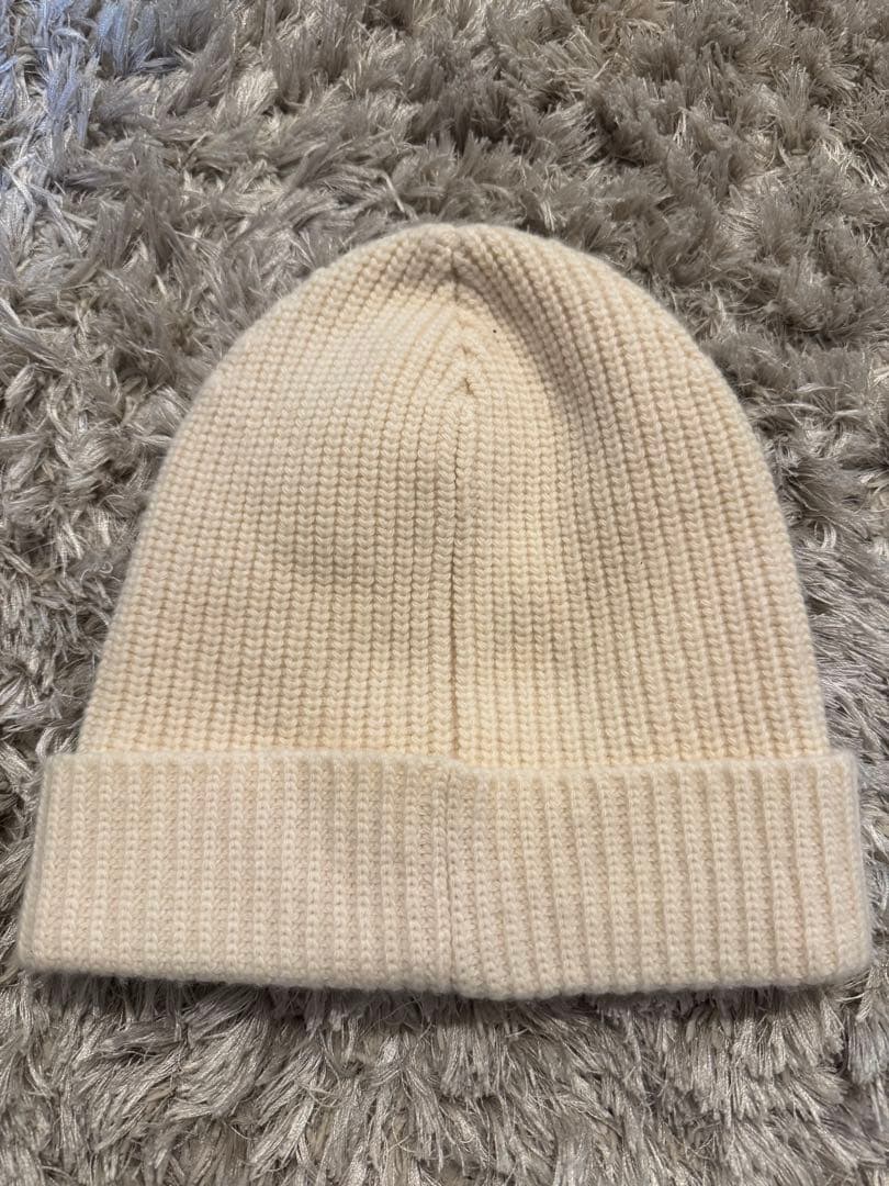 CELINE ニット帽 ホワイト