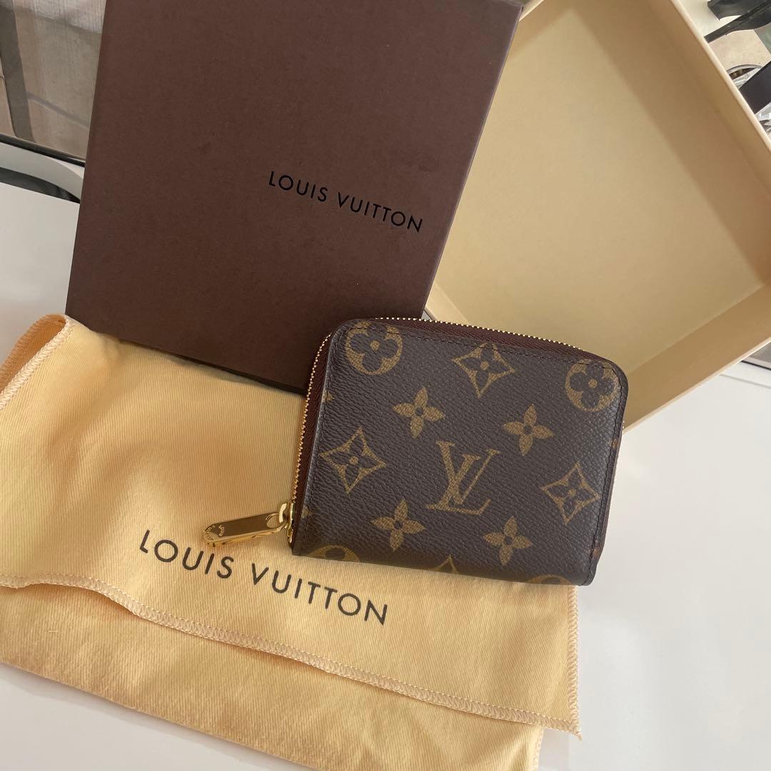 LOUIS VUITON ルイヴィトン ジッピー パース