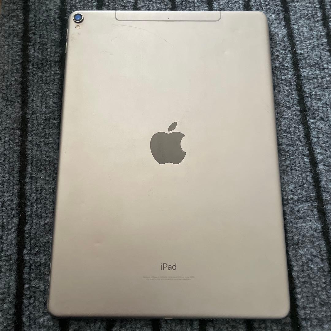 212 iPad Pro10.5 256GB SIMフリー　グレイ