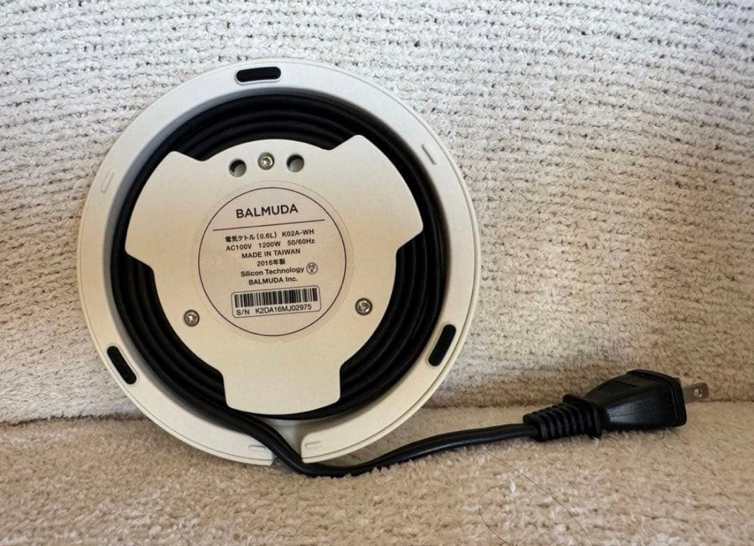 * cheeel *BALMUDA 電気ケトル K02A-WH ホワイト