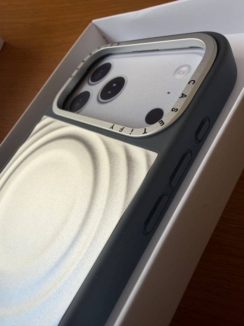 ケースティファイ　iPhone17promax メタルウェーブケース✳︎新品