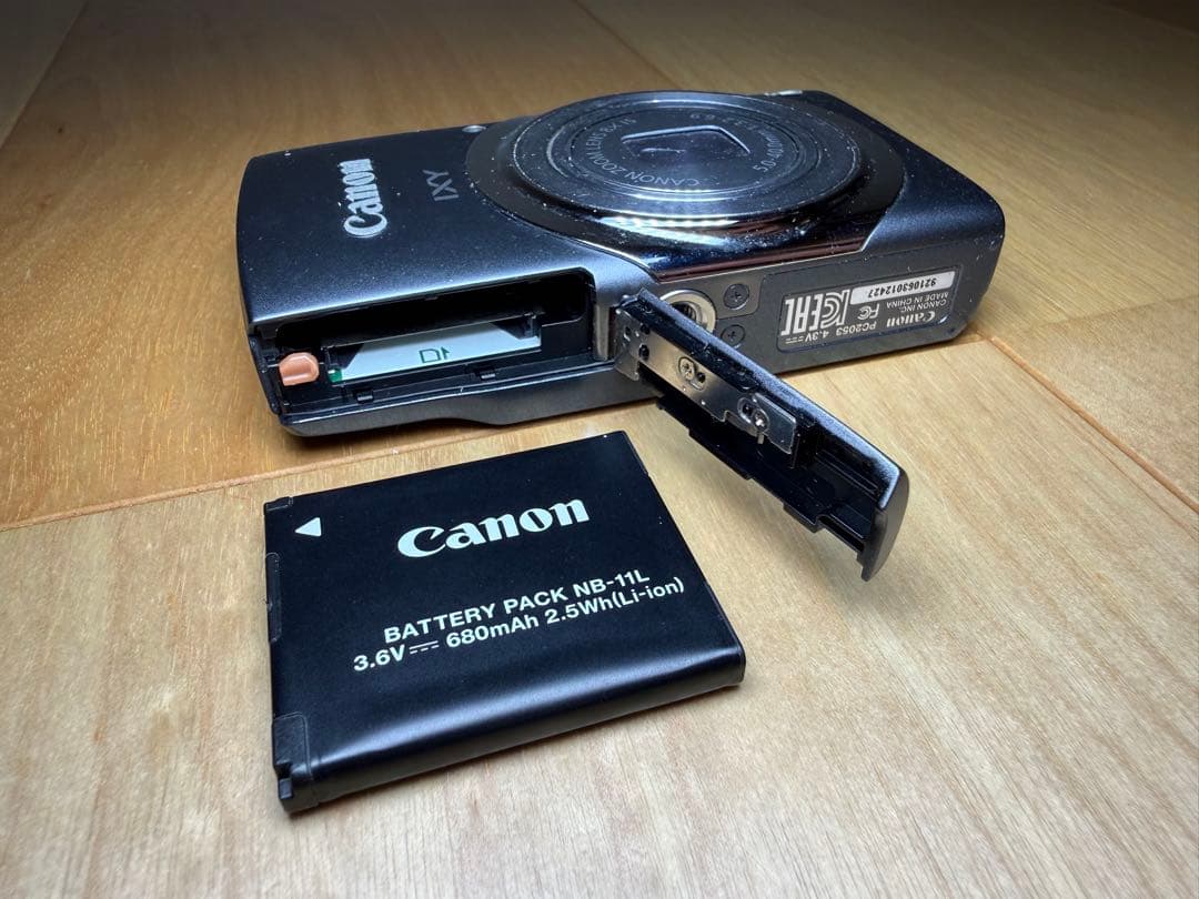 Canon IXY 130 PC2053 コンパクトデジタルカメラ