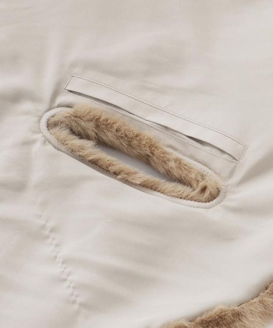 【JENNE】 リッチボリュームファーケープ ベージュ　美品