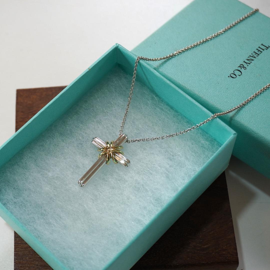 Tiffany&Co. ティファニー シグネチャークロス ネックレス