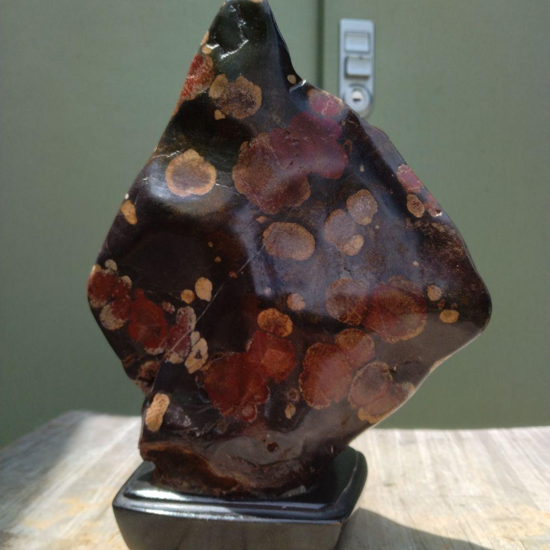 み*み様 牡丹石、菊化石、紅白梅花。