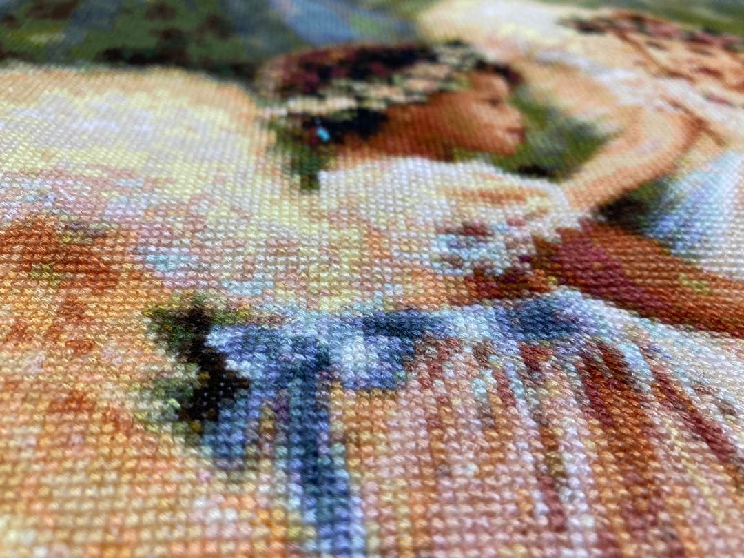 クロスステッチ完成品Together in my Fathers garden