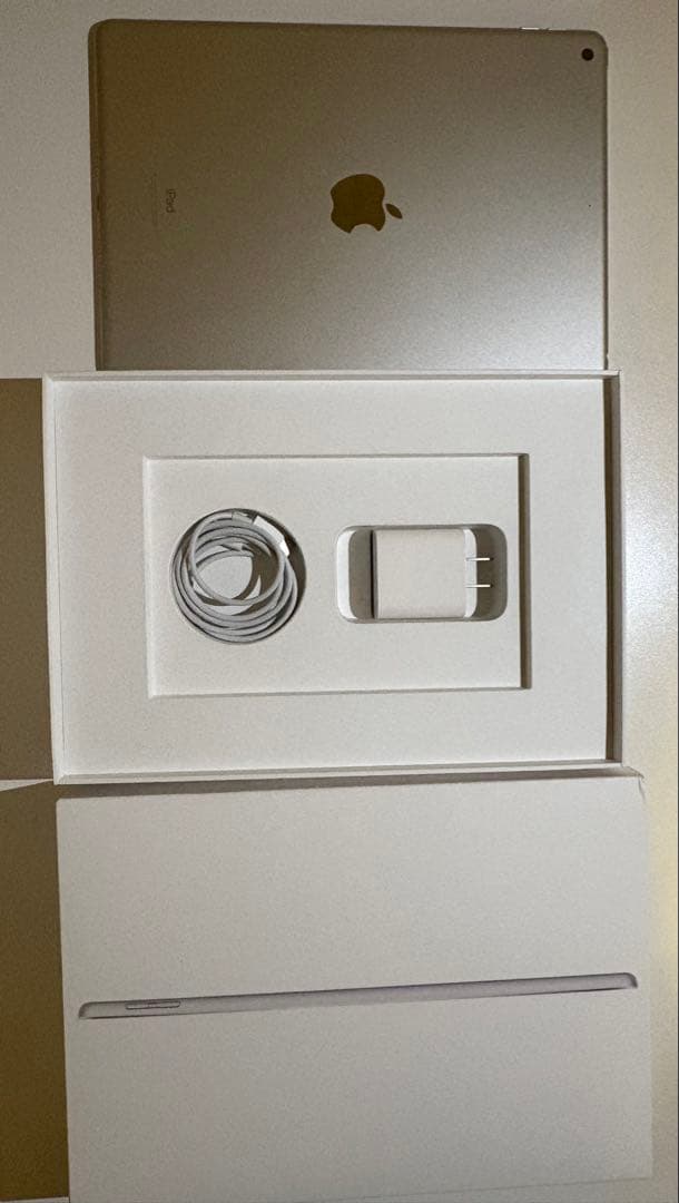 Apple iPad 第9世代 シルバー 本体 64GB