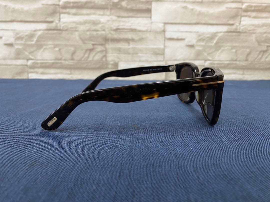 TOM FORD サングラス TF211 トムフォード