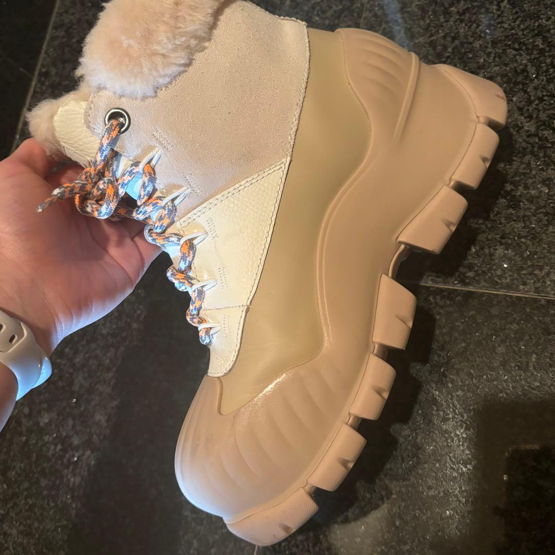 【green】UGG アディロームハイカー