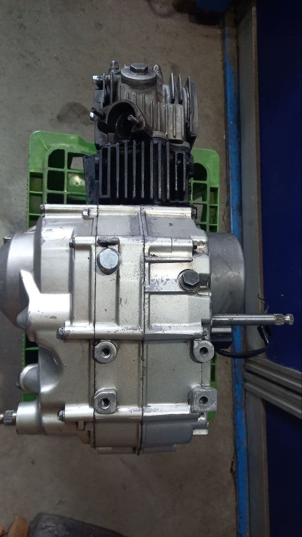 中華エンジン　実働　107㏄　　モンキー　シャリー　ダックス　カブ