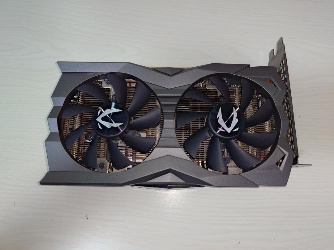 ZOTAC GeForce RTX2070super グラフィックボード