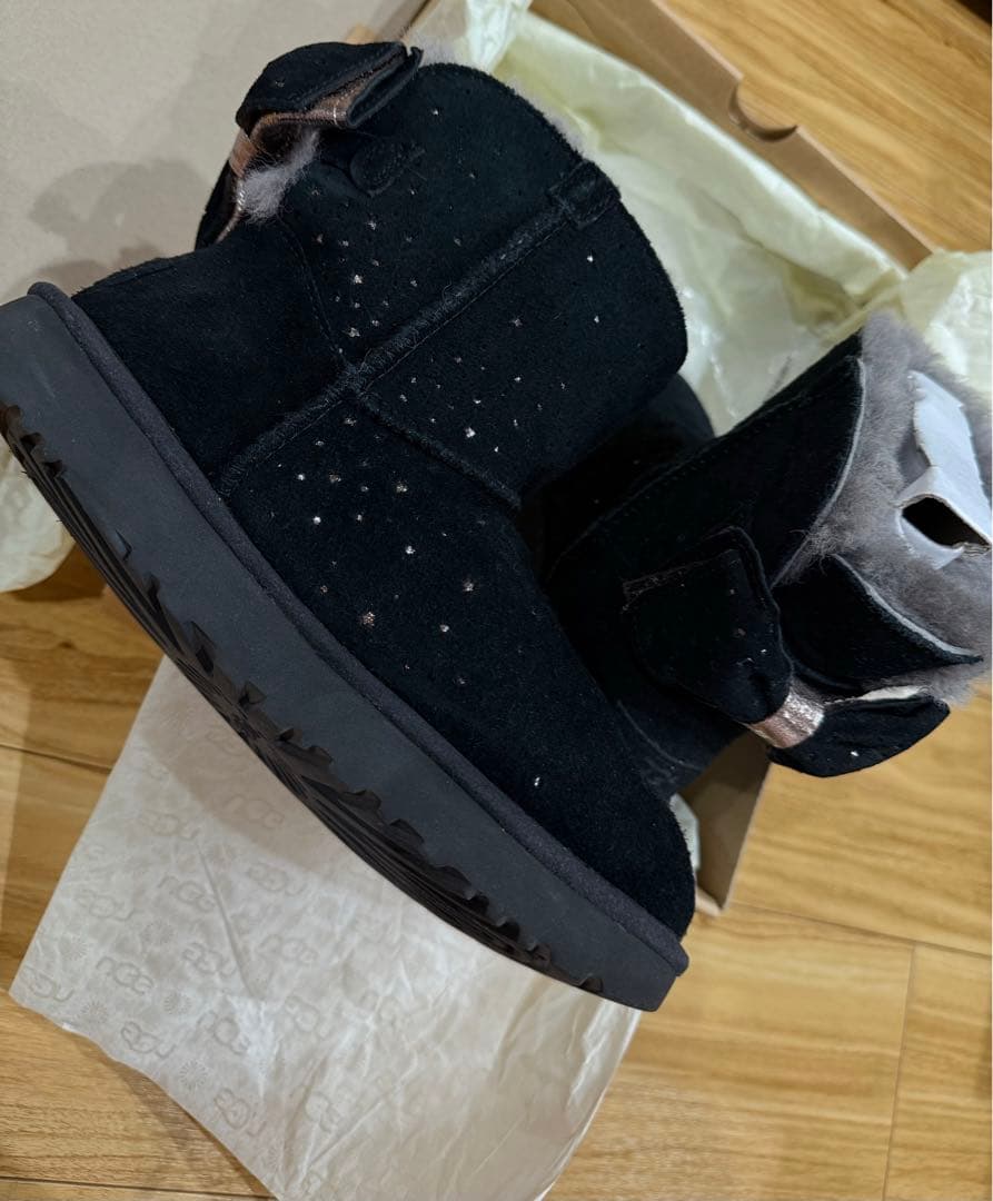 ミ*マ様 UGG ムートンブーツ W STARGIRL BOW MINI ブーツ