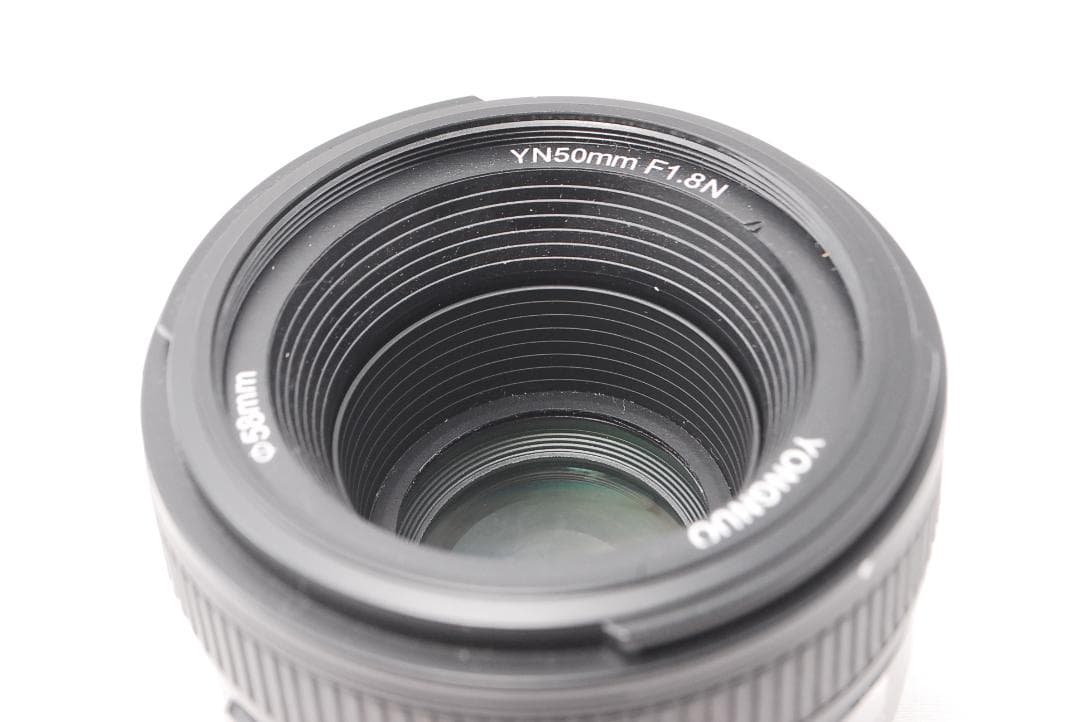 ✨単焦点レンズ✨超美品✨YONGNUO 50mm F1.8 Nikonマウント