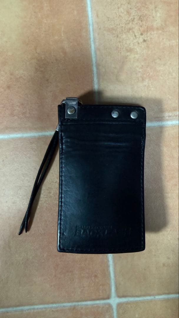 バックラッシュ backlash 携帯灰皿