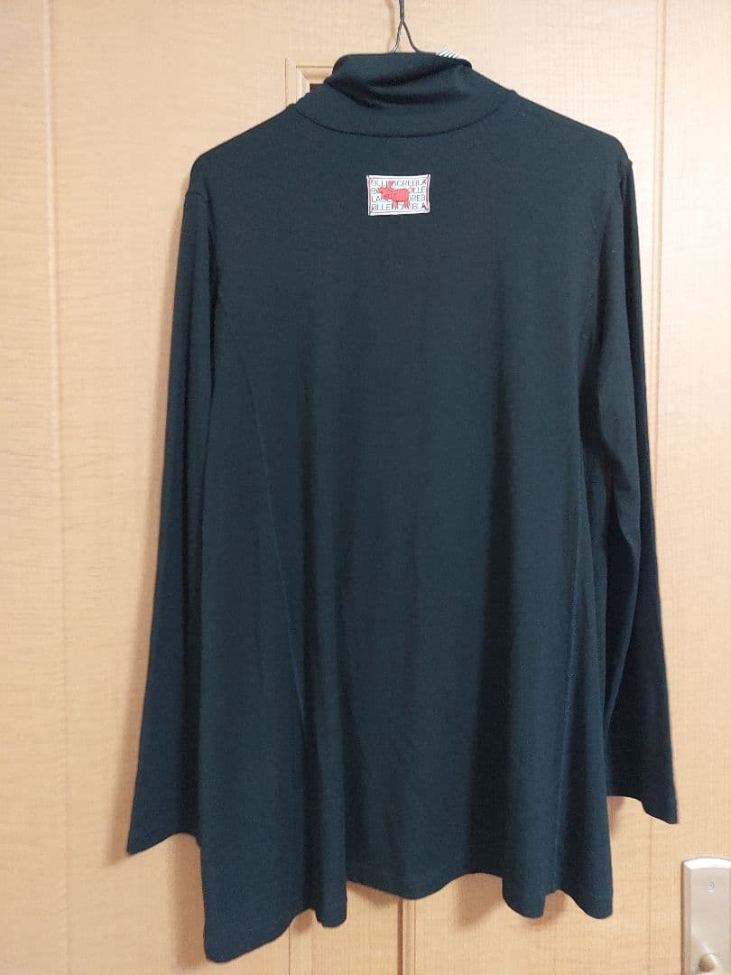 アルベロベロ長袖トップス