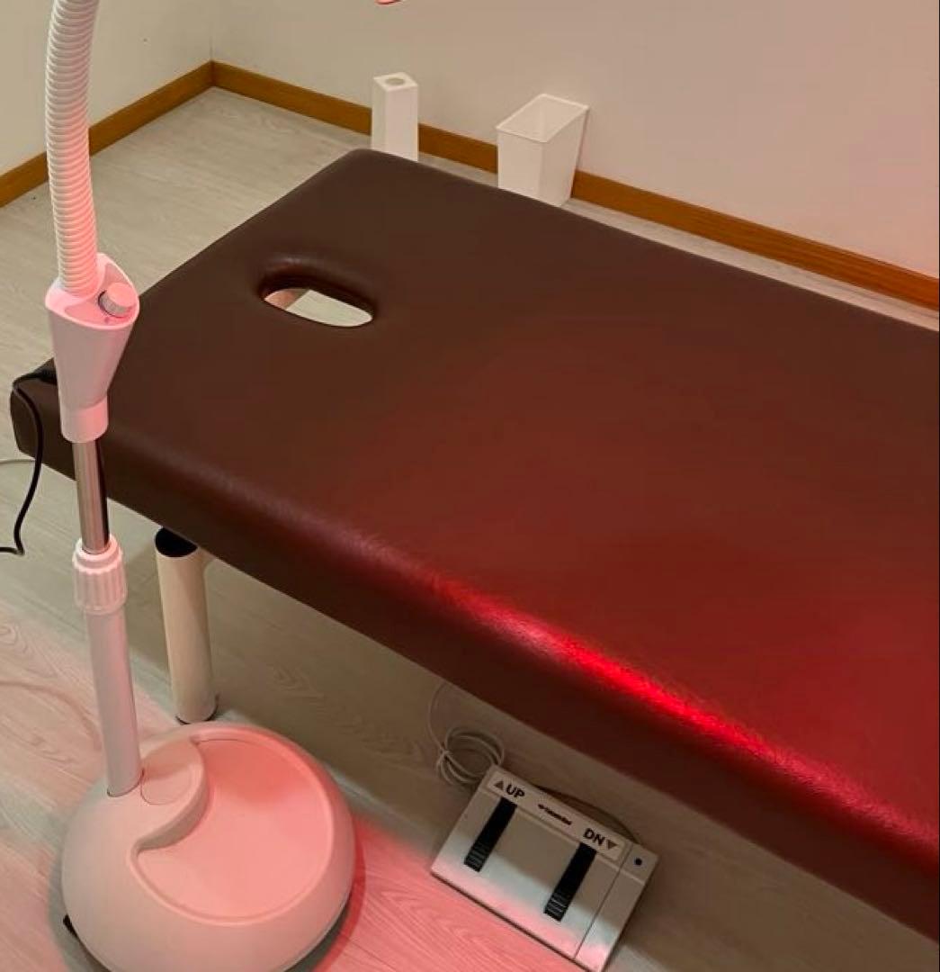 高田　有孔電動ハイローベッド 幅70×長さ180×高さ45~83 ブラウン+枕4