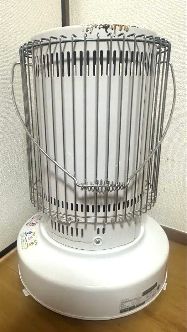 灯油ストーブ トヨトミ 対流型 KS-6700(W)