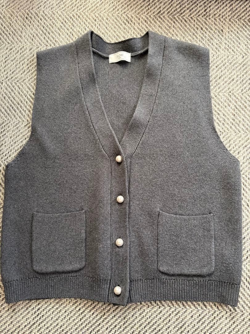 きらりんこ　S LOBE IENAグレー ニットベスト サイズF