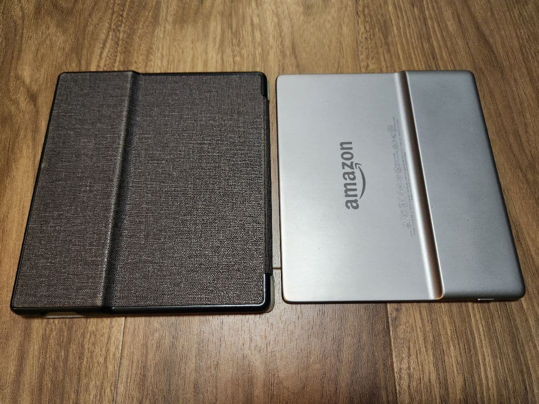 Kindle Oasis（第9世代）広告なし　8GB　ケース付