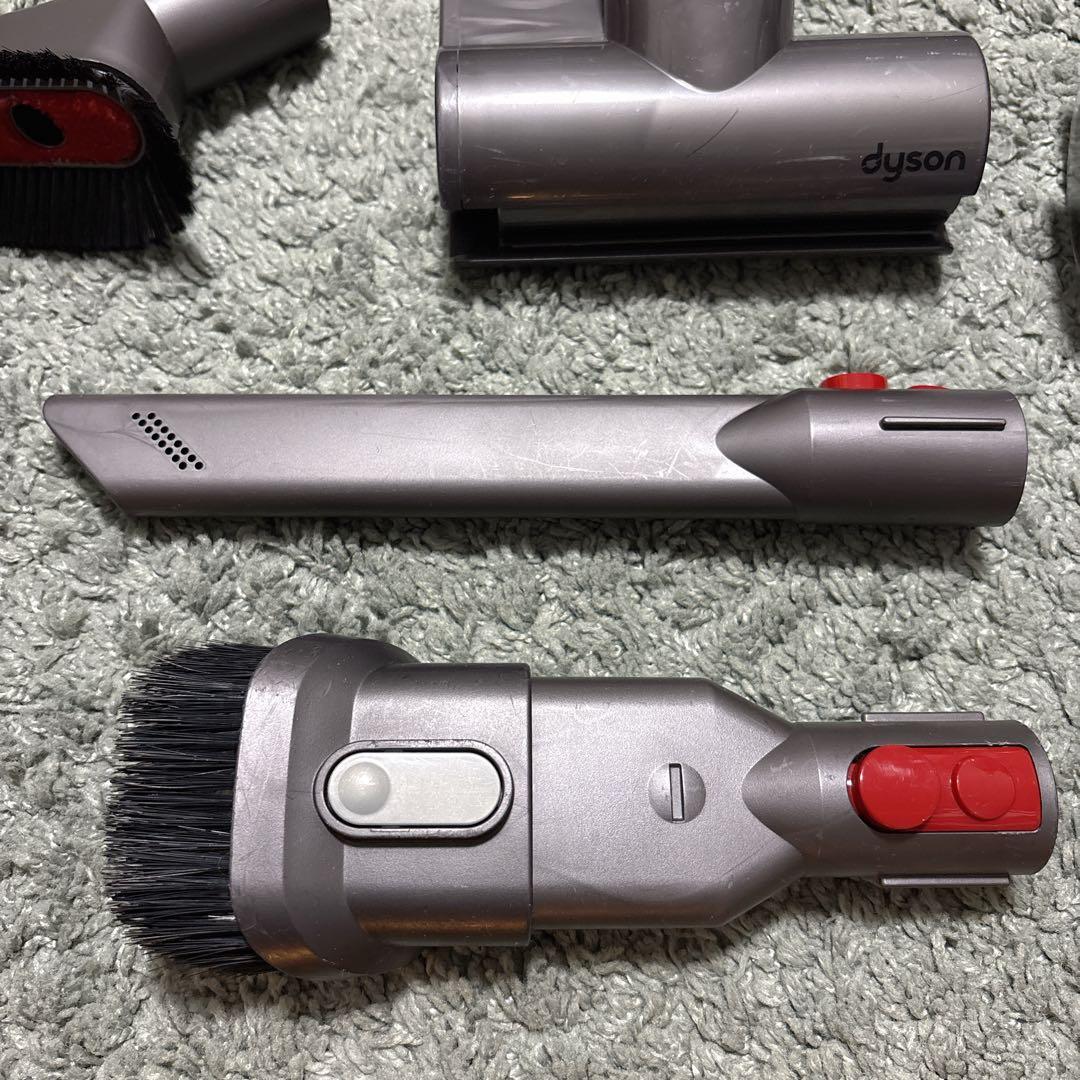 Dyson V10 Fluffy（フィルター予備有）＋スタンド