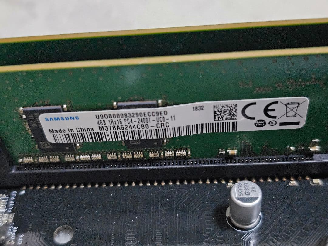 ASRock B360 i3 8100 4GB ×2 計 8GB DDR4