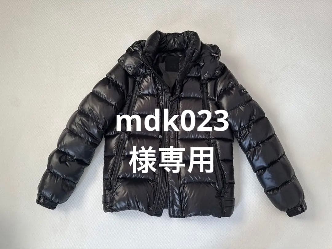 TATRAS ダウンジャケット　Lサイズ　ブラック