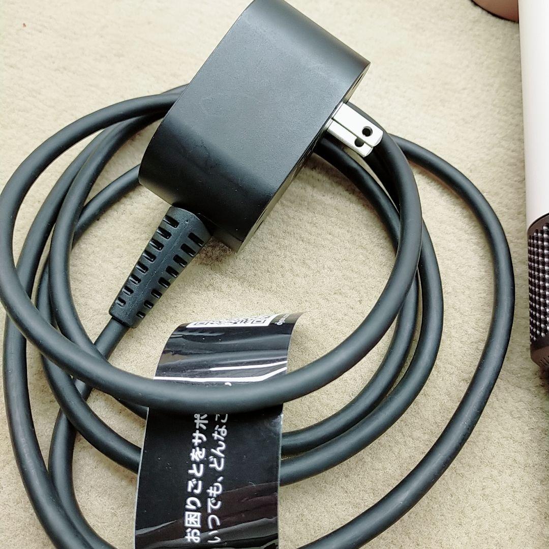 ほぼ未使用⭐️最新モデル》 ダイソン ドライヤー HD16 Dyson