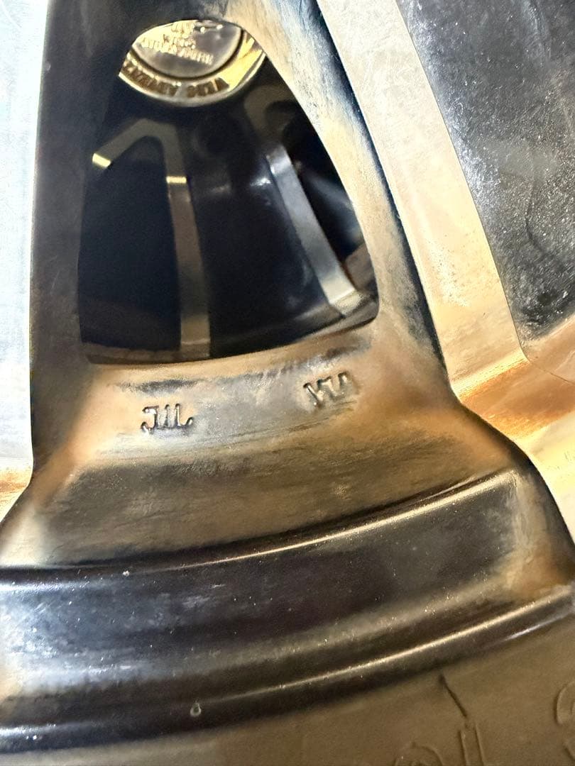 WEDS ADVENTURE ホイール 16インチ ハイエース　タイヤ ウェッズ