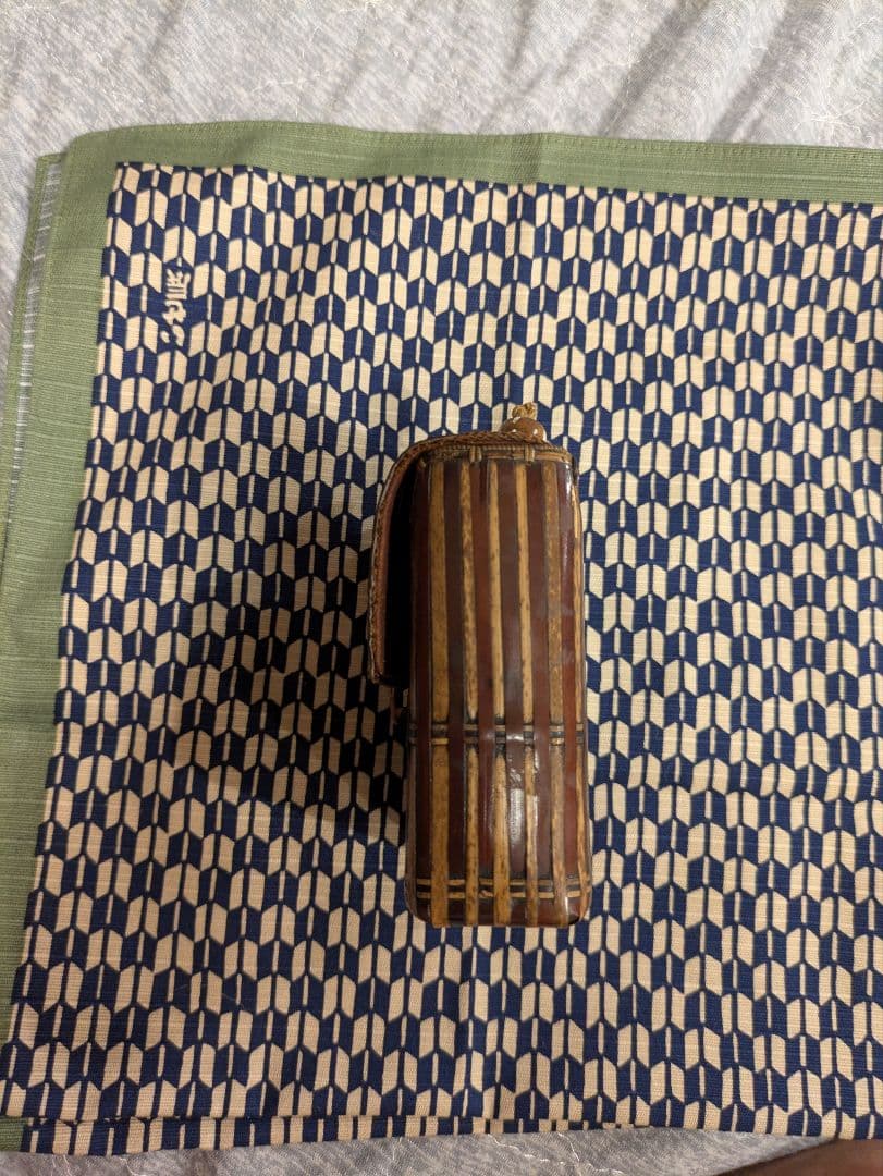 希少！江戸　明治期　煙草入れ　小物入れ　骨董　竹細工　根付