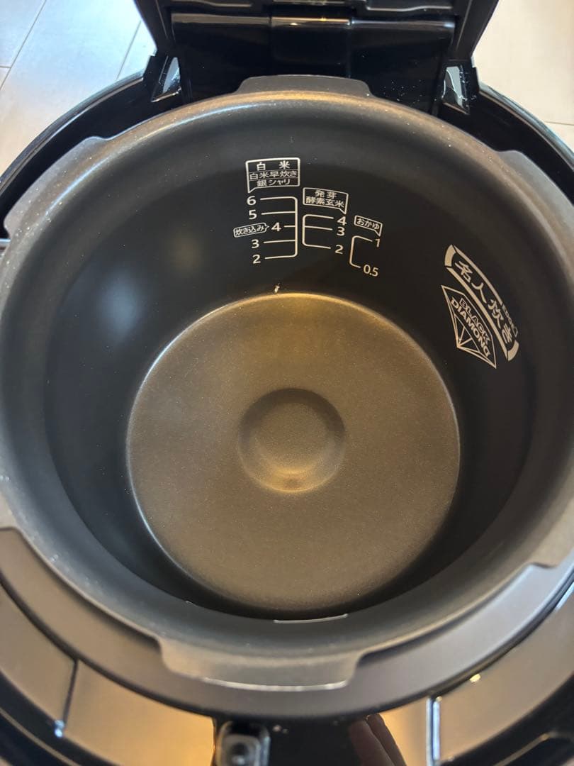 CUCHEN プレミアム電気圧力鍋