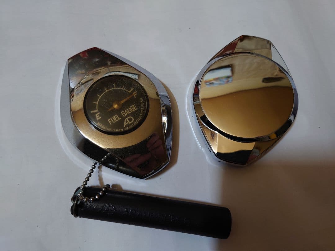 当時物 z1 z2 朝日電装タンクキャップ　燃料ゲージ　タンクキャップセット！