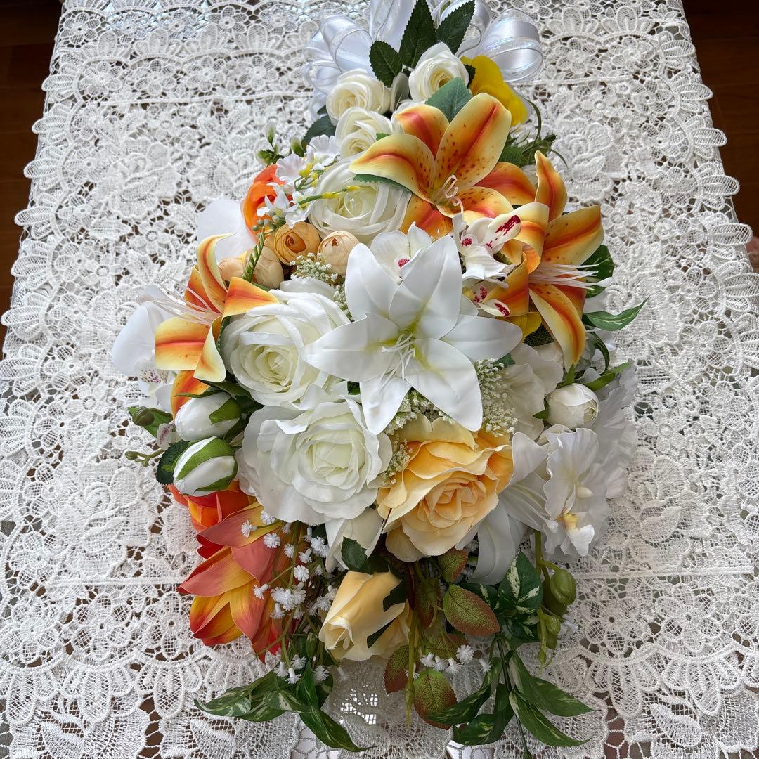 百合の壁掛けスワッグ・女神アクセサリーコンポート・2点 ご予約済