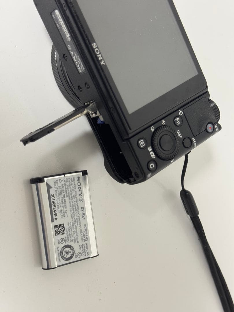SONY DSC-RX100M3 コンパクトデジタルカメラ 充電器なし