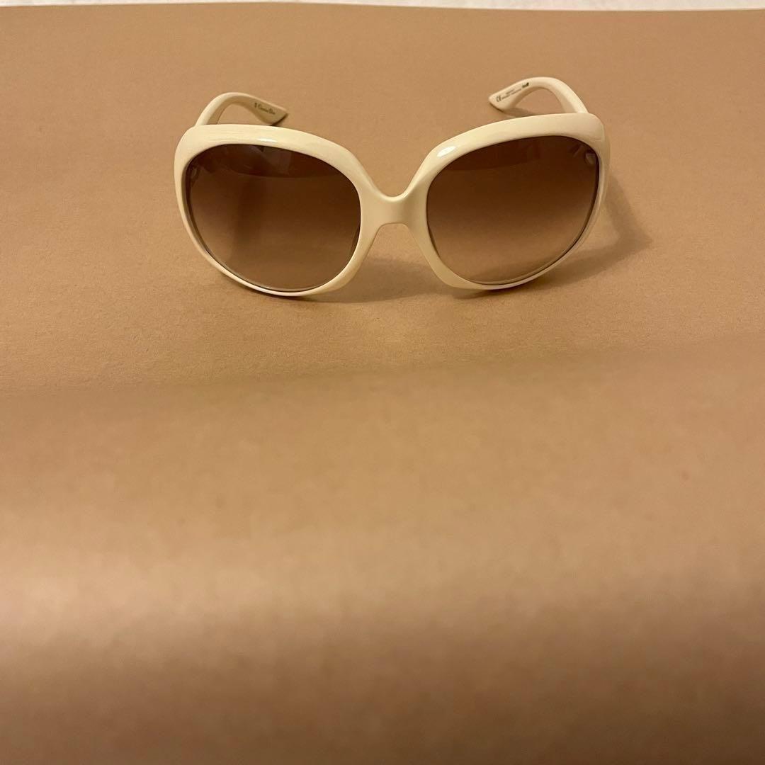 （希少）Dior クリスチャン　ディオール　サングラス　白　ホワイト