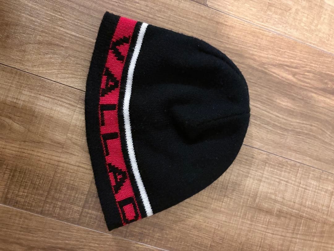 VALLAD ロゴ入りニット帽　赤　IO