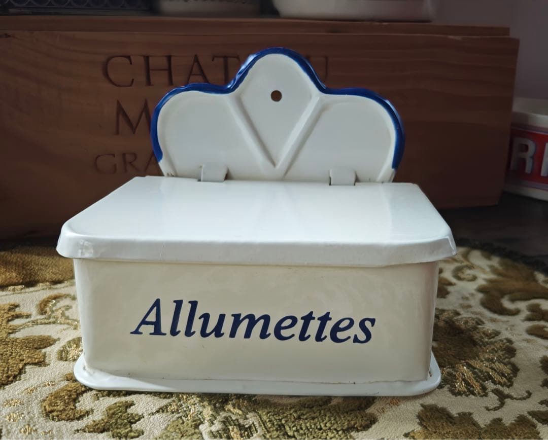 【美品・希少】ホーロー製マッチ缶 “Allumettes”フランスヴィンテージ