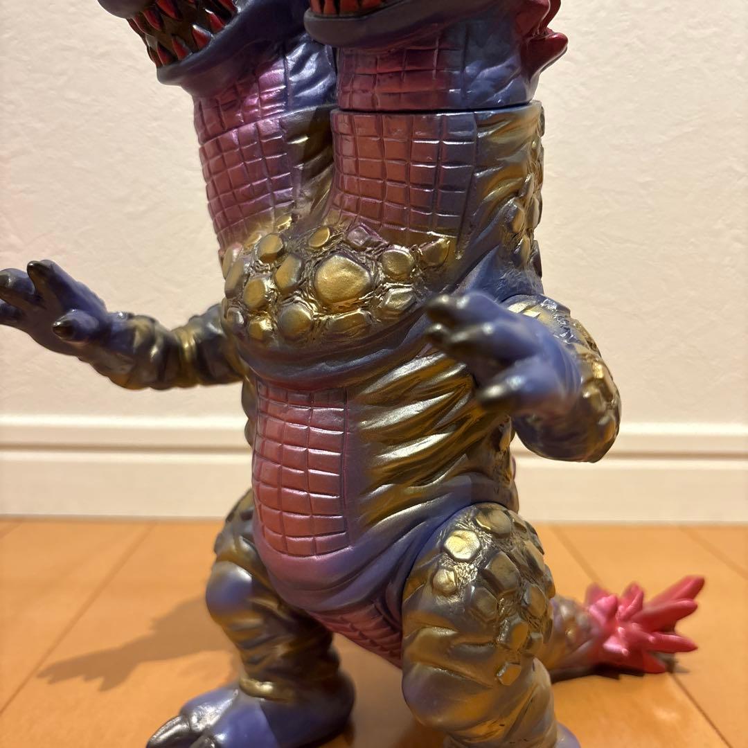 マックストイ　まんだらけ　札幌店限定カラー　デュアロス　ソフビ