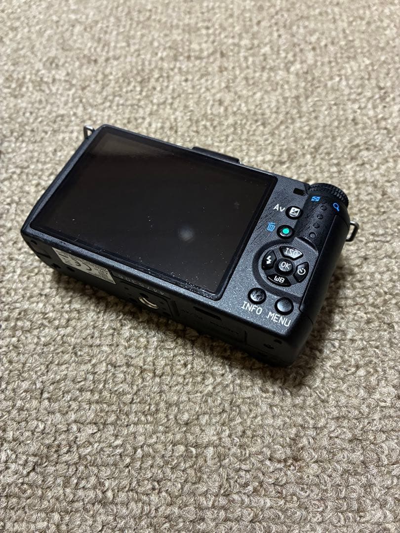 【美品】PENTAXQQ0 レンズ2本セット カメラバッグ付き