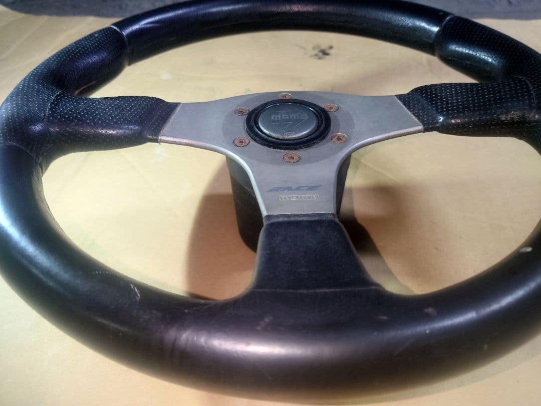 momo RACE スポーツステアリング 本体