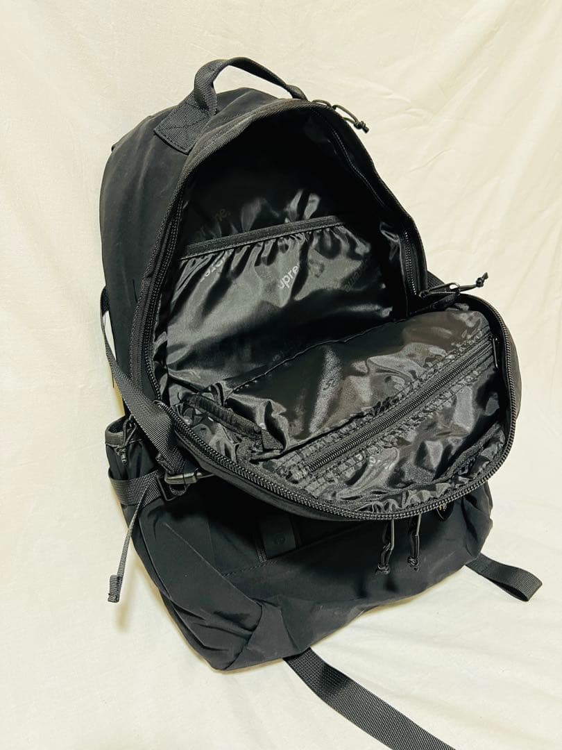 Supreme Backpack Black FW20 リュック バッグ